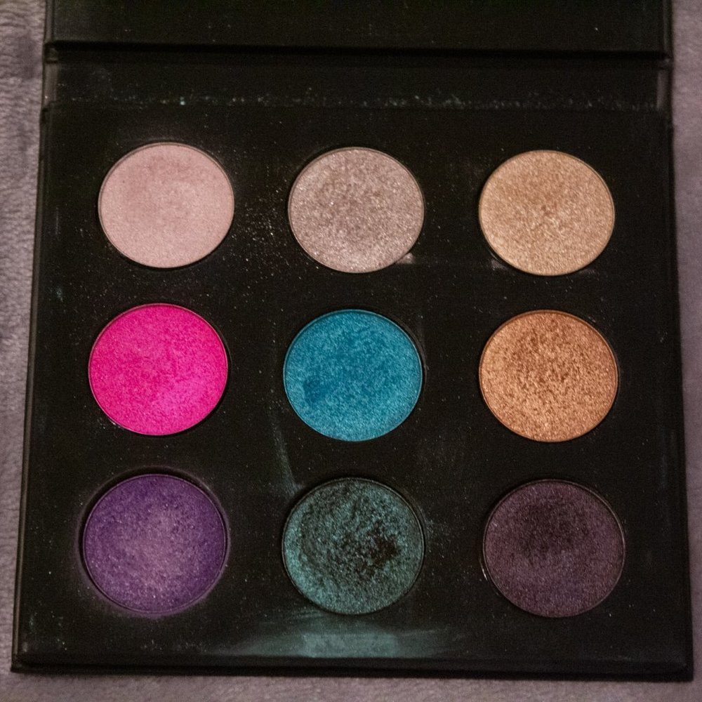 MAKEUPFOREVER 9 Artist